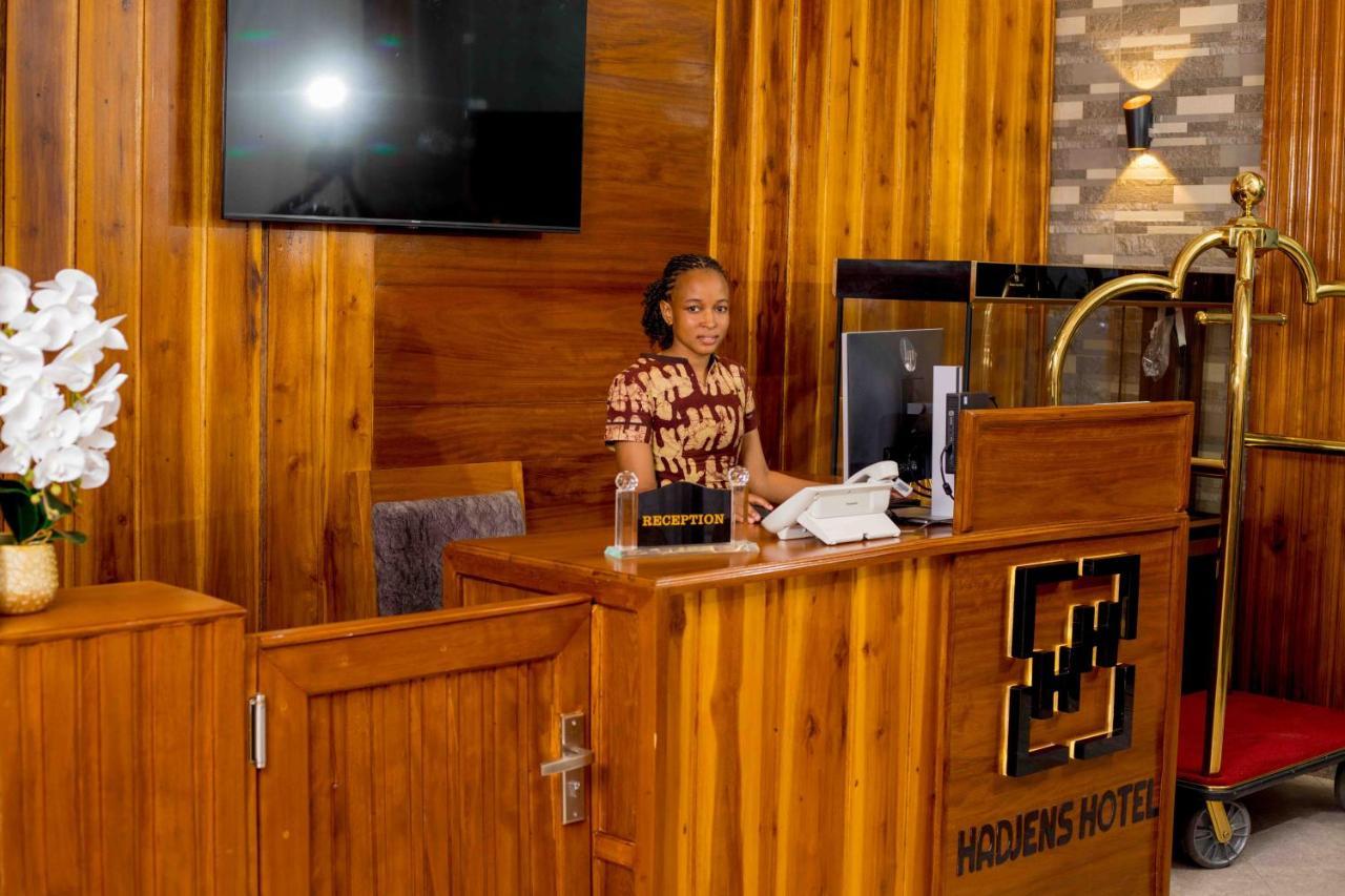 Hadjens Hotel Mwanza Exterior photo