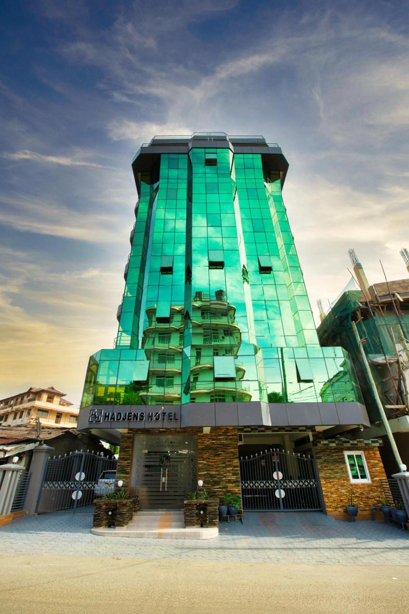 Hadjens Hotel Mwanza Exterior photo